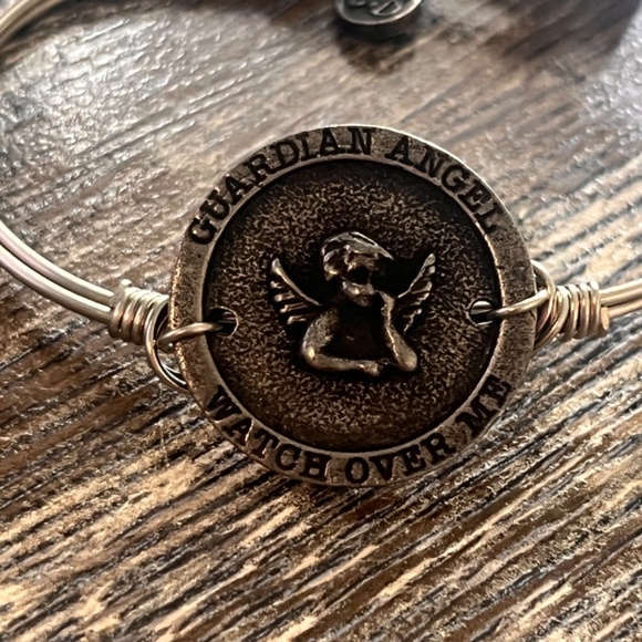 NWT - Luca + Danni “Guardian Angle Watch Over Me” Bracelet - Picture 8 of 12